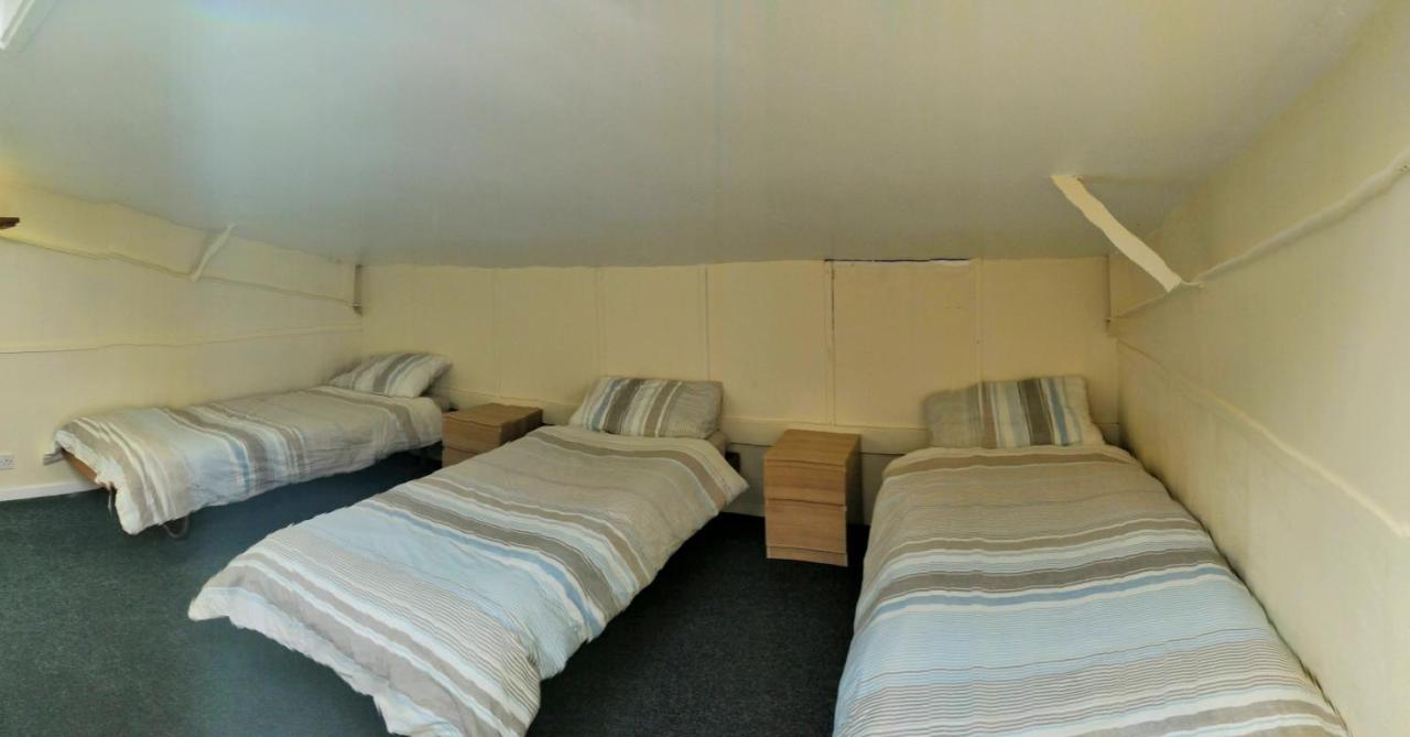 Hostel Y Doc At World Horizons Community Hub Llanelli Zewnętrze zdjęcie