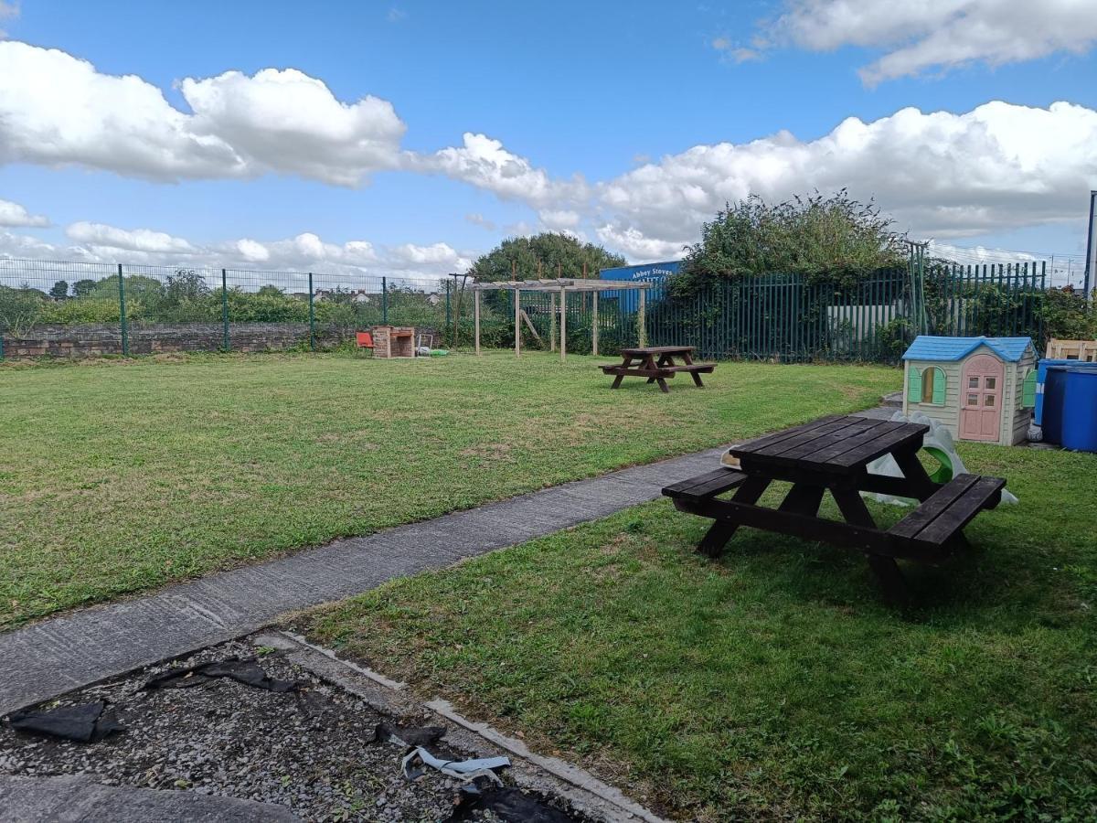 Hostel Y Doc At World Horizons Community Hub Llanelli Zewnętrze zdjęcie